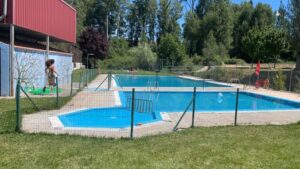 tubilla lago piscina